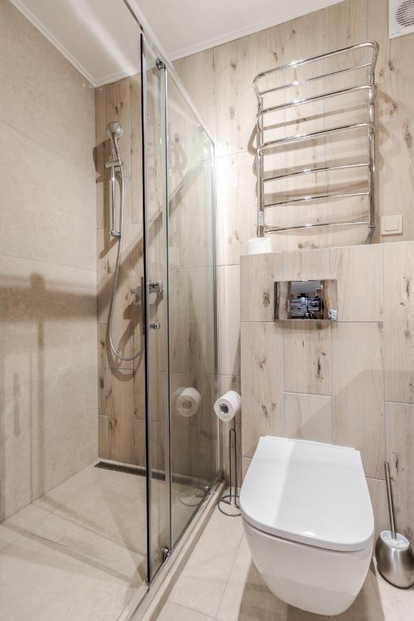 Staroevreyska Timber Apartment Lviv Extérieur photo