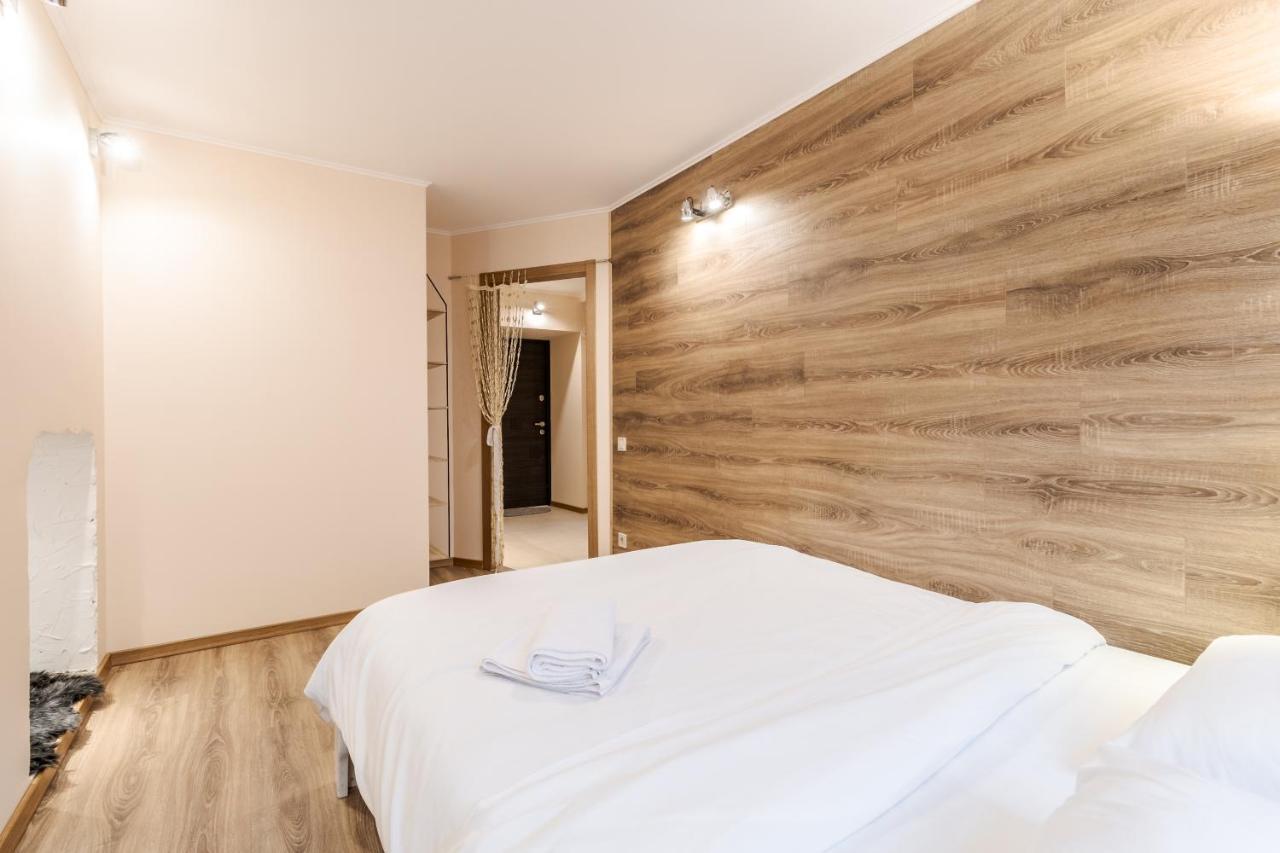 Staroevreyska Timber Apartment Lviv Extérieur photo